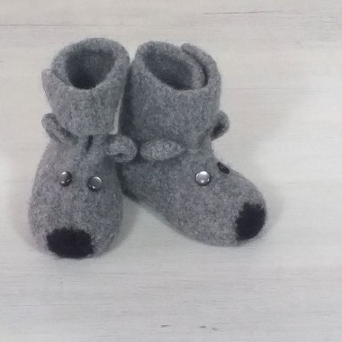 Zapatillas de lana modelo ratón: Comodidad y originalidad en casa